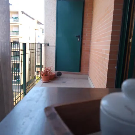 Franci&cate Cityhouse